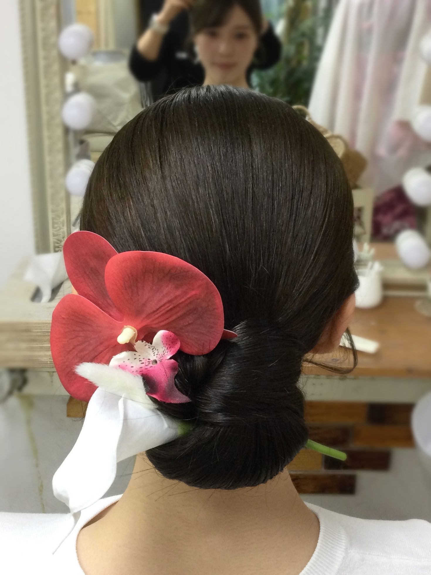 つるっとタイトシニヨン