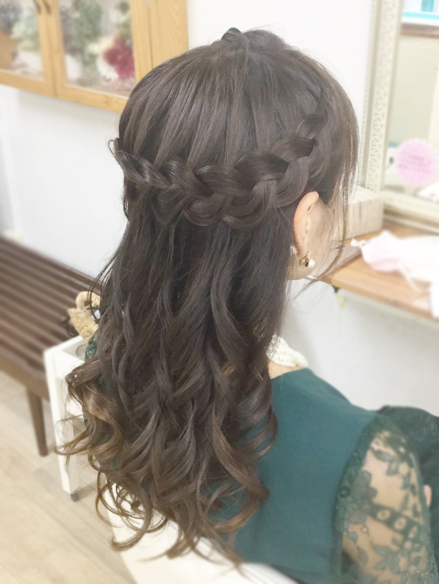 大きめ編み込みのハーフアップ☆関内美容院 Hair&Make ZEN